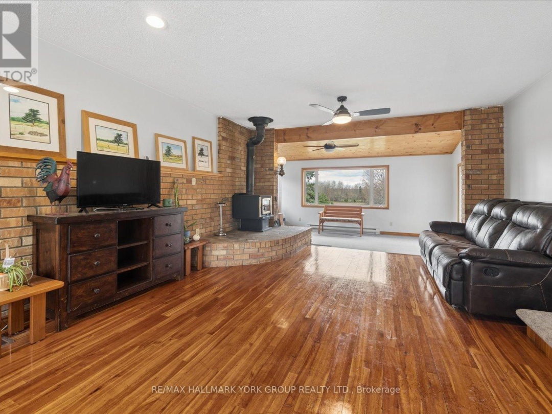 61 CONCESSION RD 3, Kawartha Lakes (Somerville)