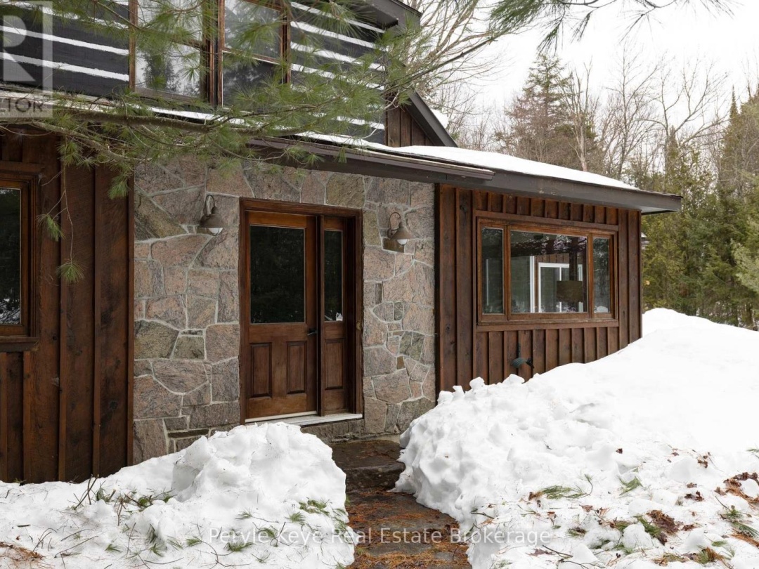 2391 LIMBERLOST ROAD, Dotty Lake