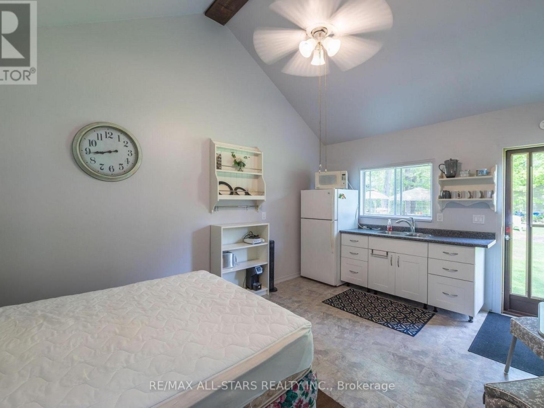 24 RELAX AVENUE, Gull River