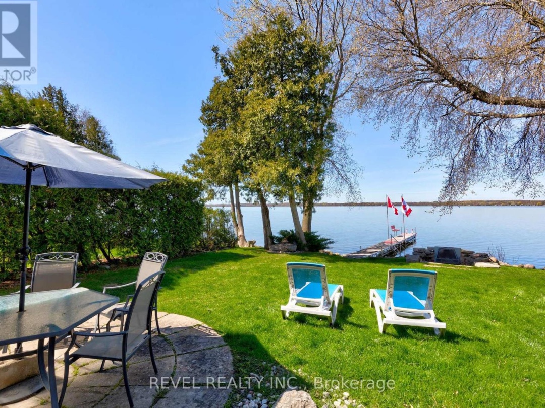 28 Wakeford Road, Scugog Lake