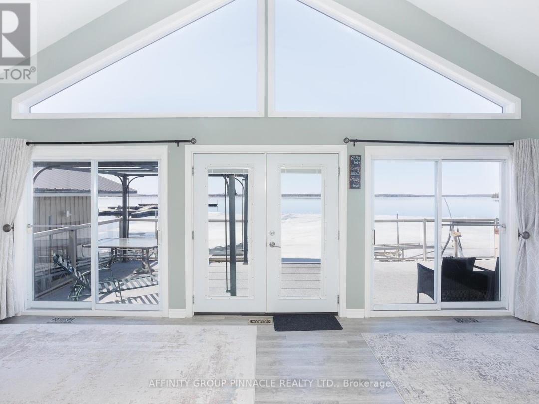 14 ORIOLE ROAD, Cameron Lake