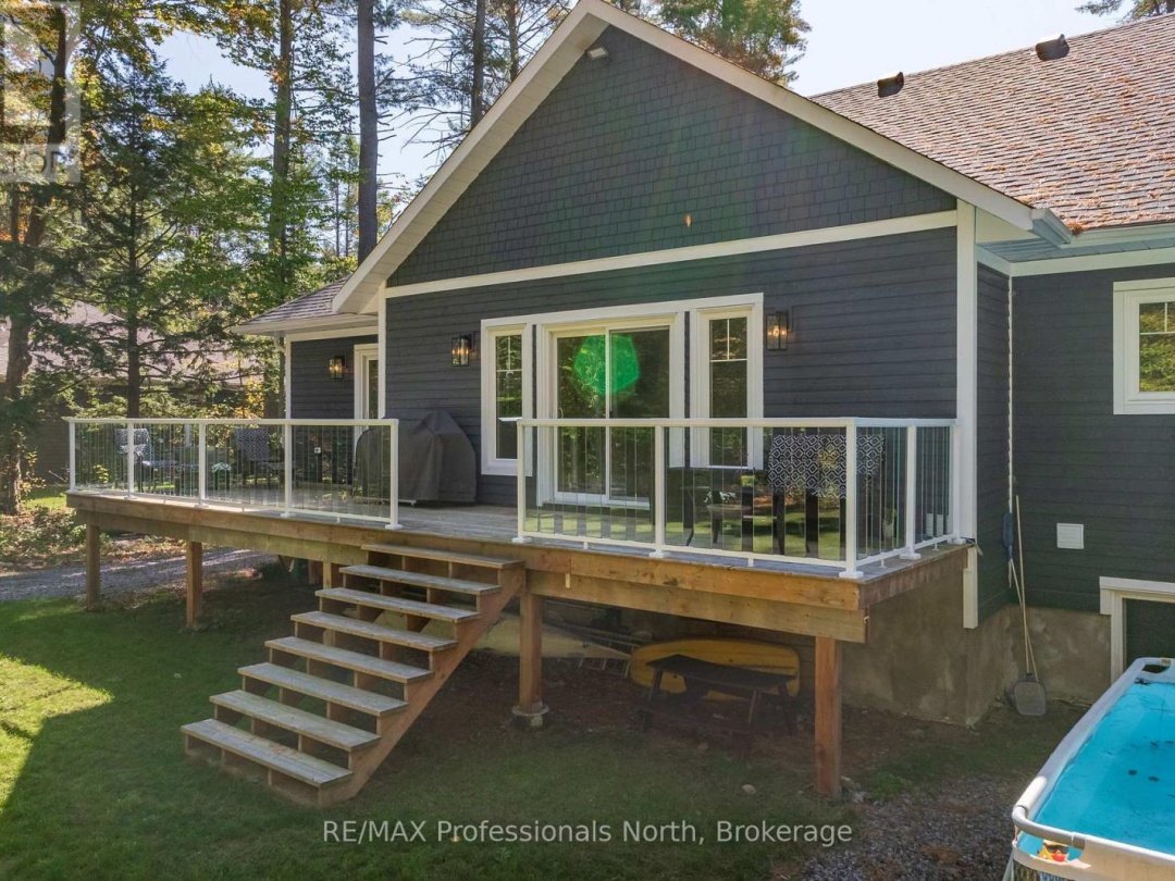 1034 XAVIER STREET, Gravenhurst (Morrison)