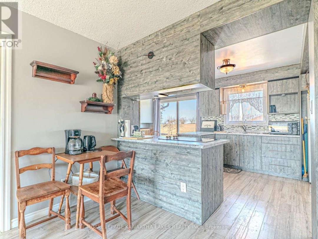 49 CRESSWELL ROAD E, Kawartha Lakes (Mariposa)