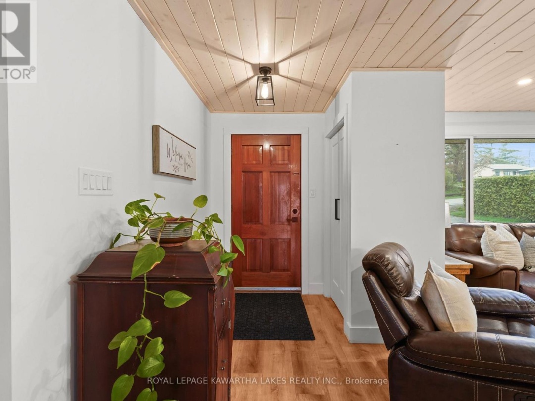 2 KENNEDY DRIVE, Kawartha Lakes (Fenelon Falls)