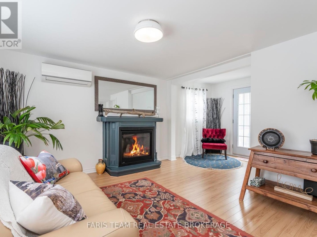 83 KING ROAD, 