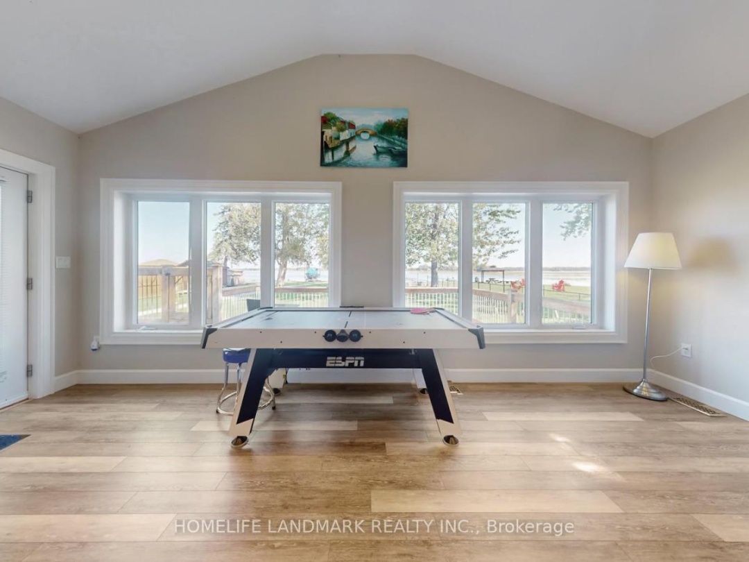 208 LAKESHORE DRIVE, Trent-Severn Waterway