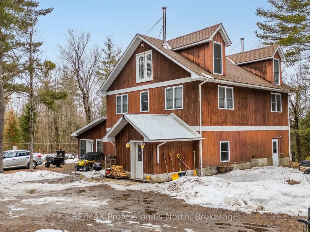 1127 BOBCAYGEON ROAD, Minden Hills (Anson)
