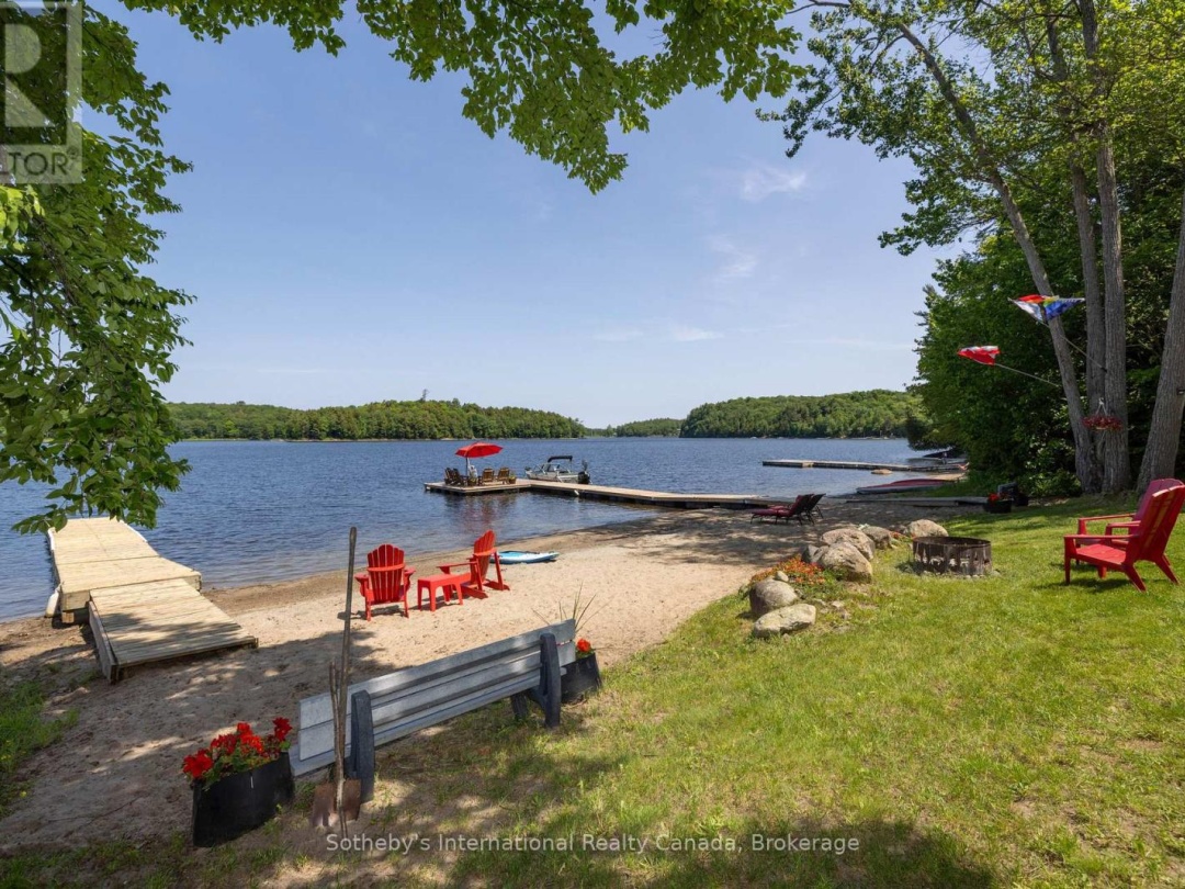 71 B717 ISLAND, Georgian Bay
