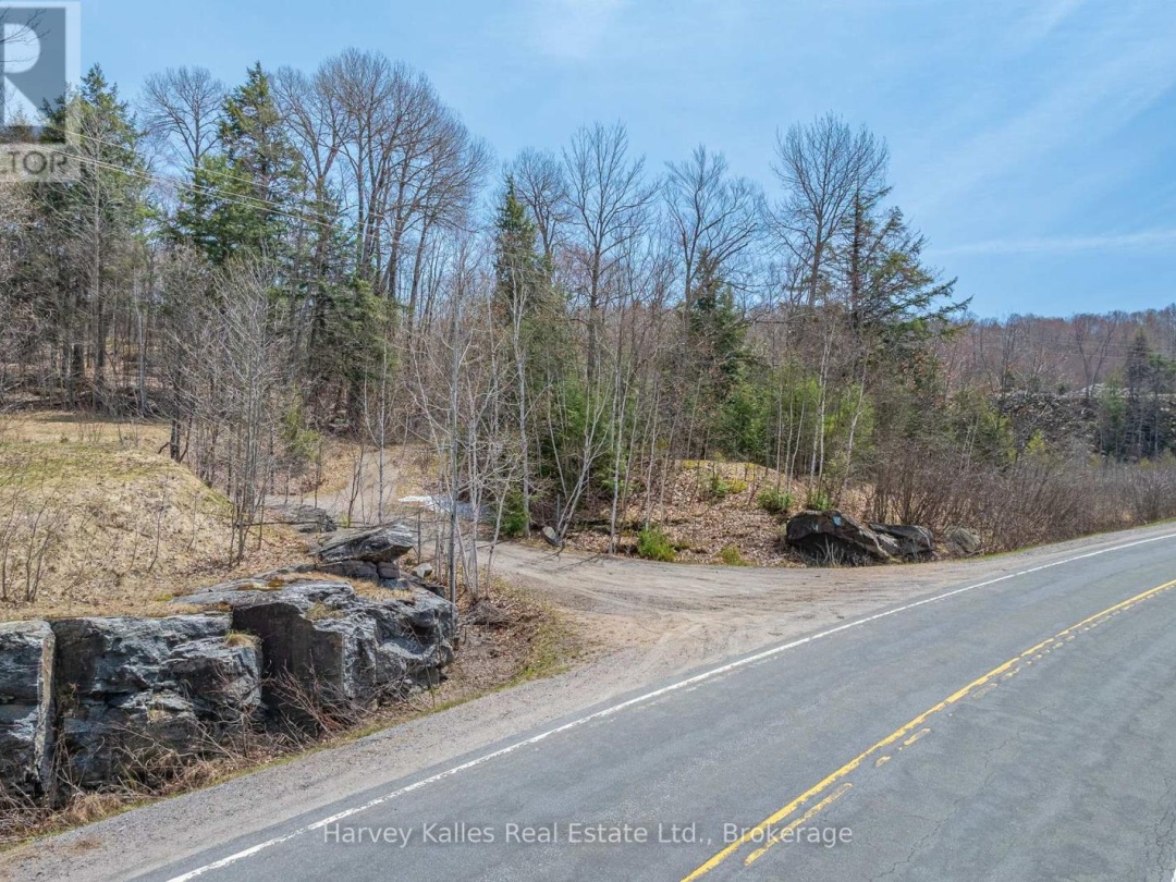 643B HIGHWAY 632, Pickering Lake