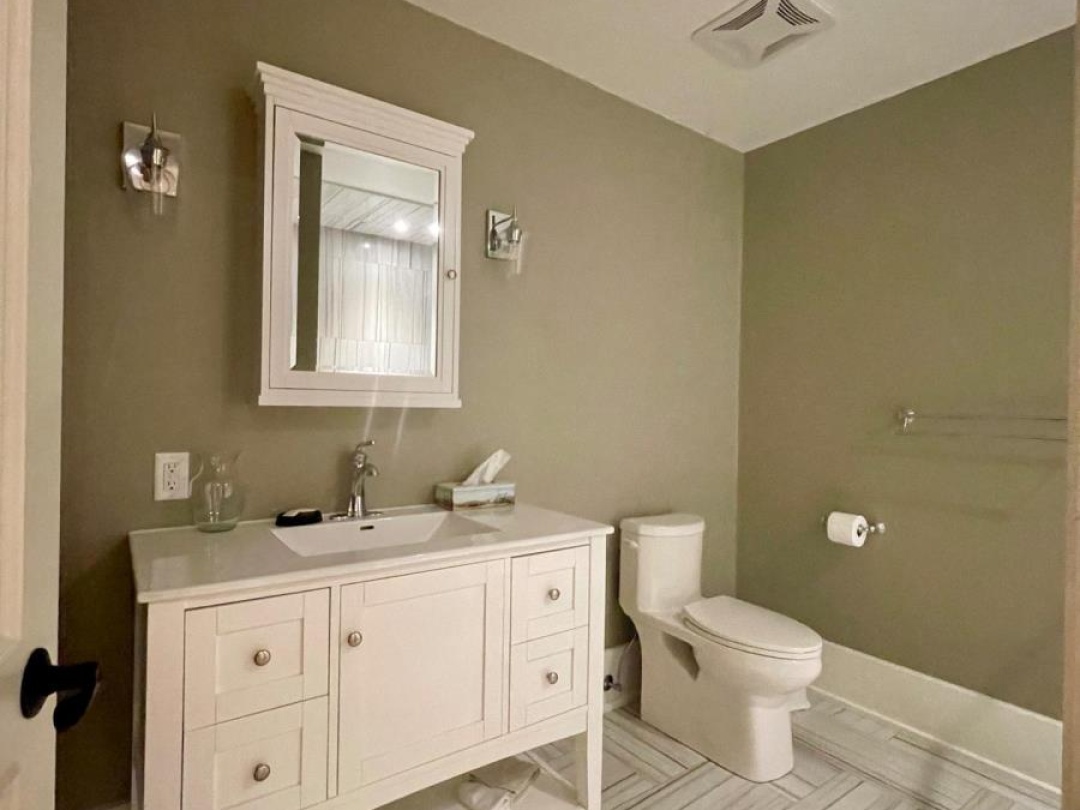 11 TIPPER LANE, 