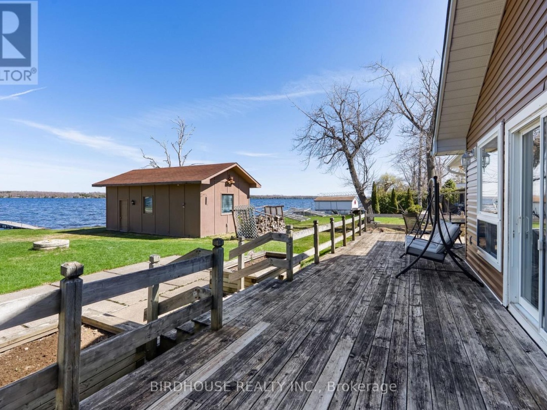 24 GILLIS STREET, Sturgeon Lake
