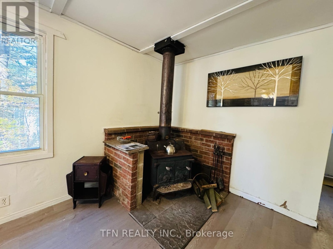 1080 FOUR SEASONS ROAD, Gravenhurst (Morrison)