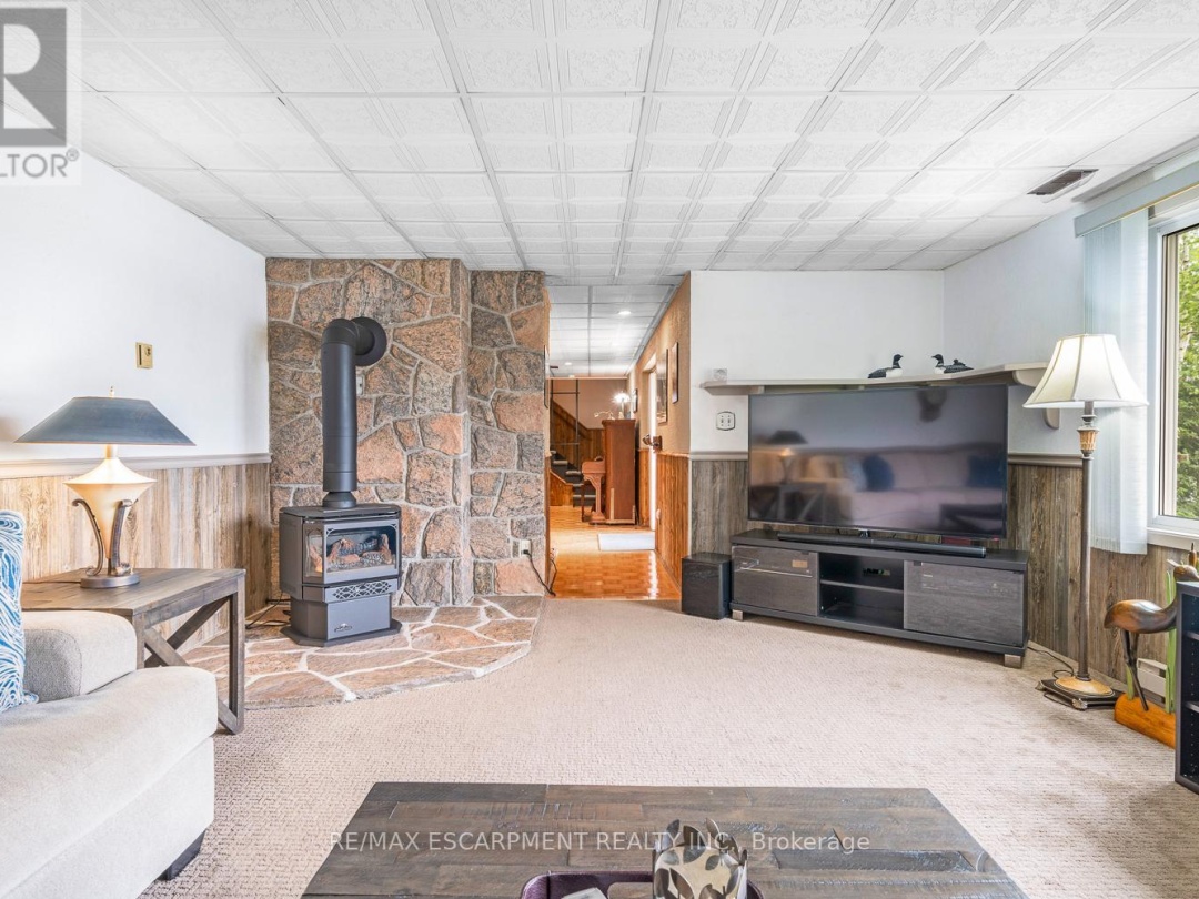 32 10TH CONCESSION ROAD, Little Whitefish Lake