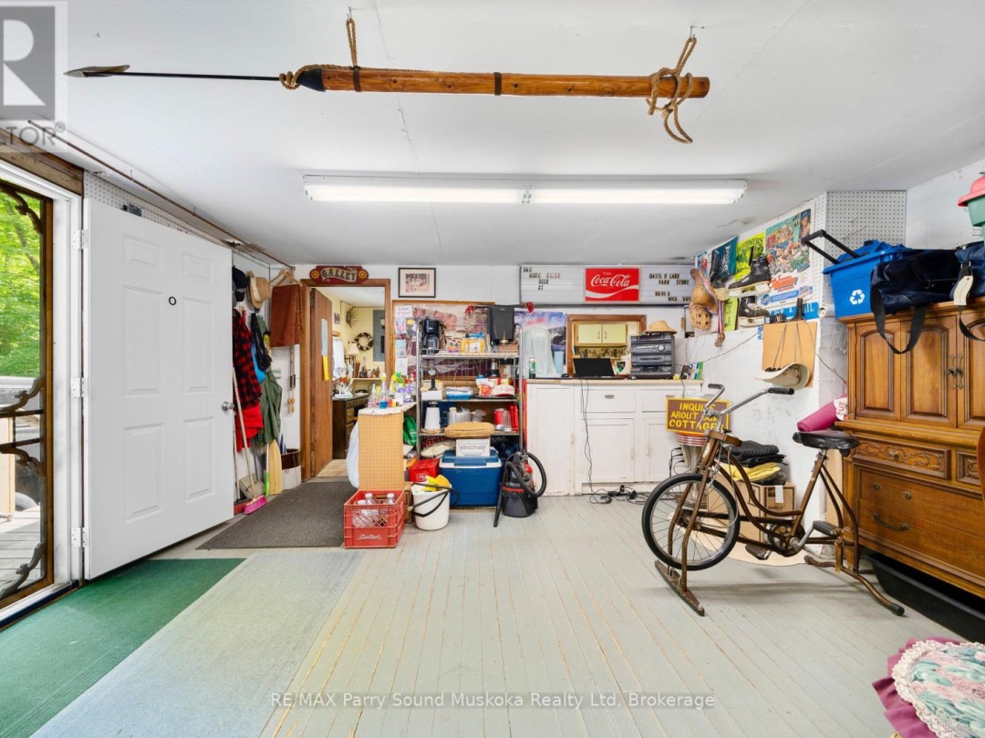 40 LOON ECHO TRAIL, Last Lake