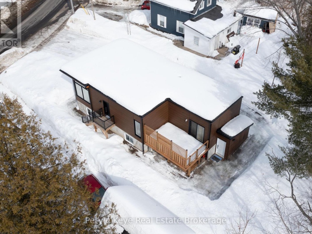 144 SHIER STREET, Bracebridge (Macaulay)