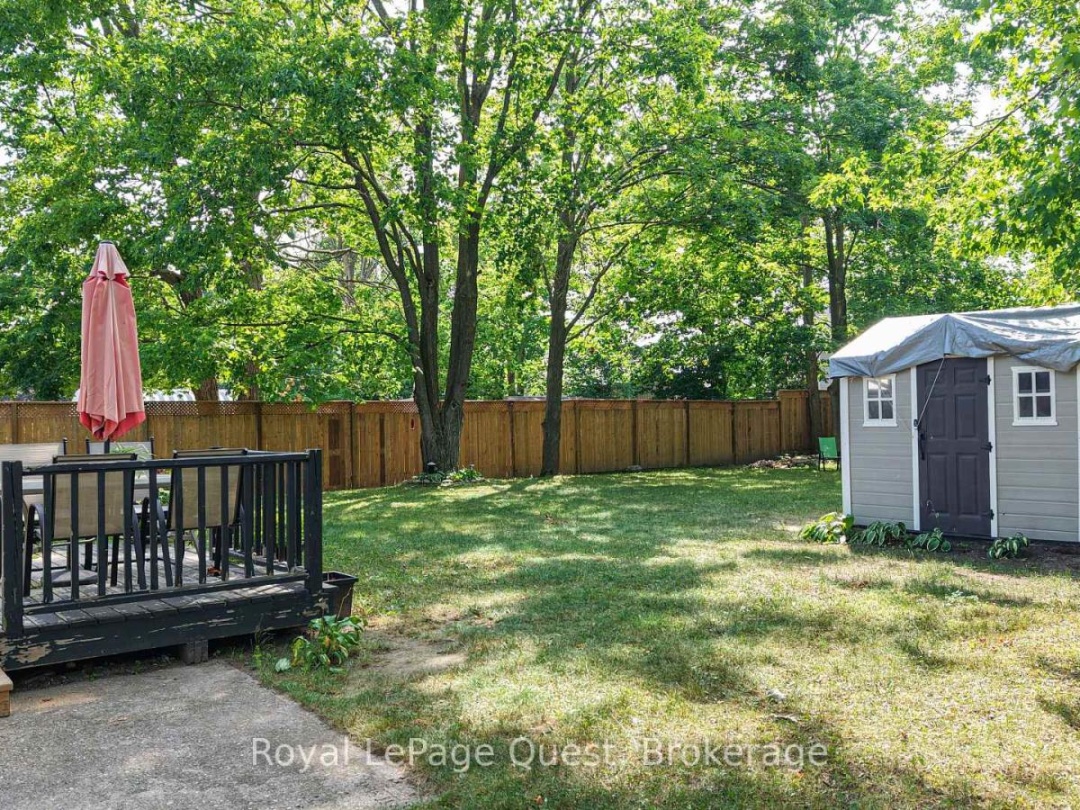 401 MISSISSAGA STREET W, 