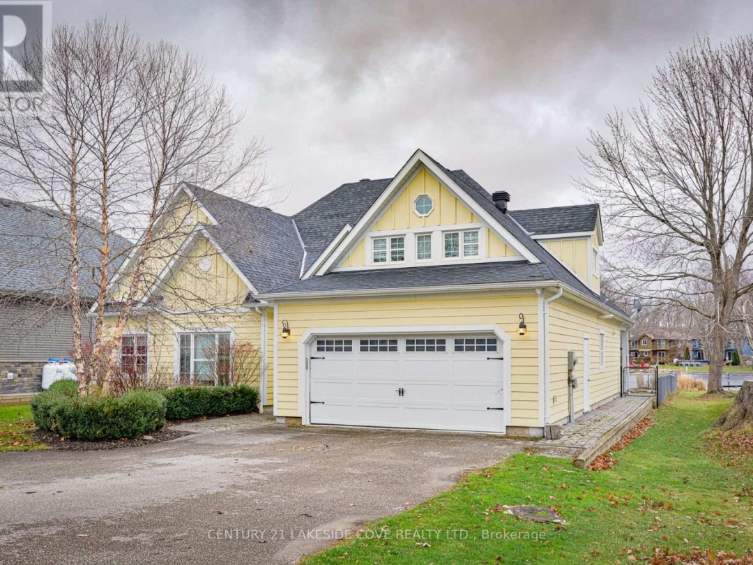 51 Ridge Avenue, Lake Simcoe
