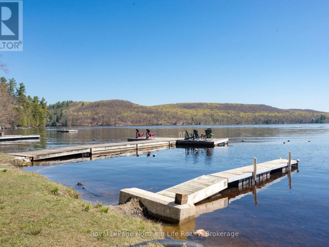 35 BRENNAN CIRCLE, Lake Vernon