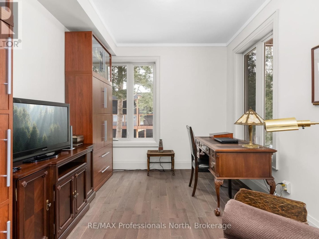 41 CLUBHOUSE DRIVE, 