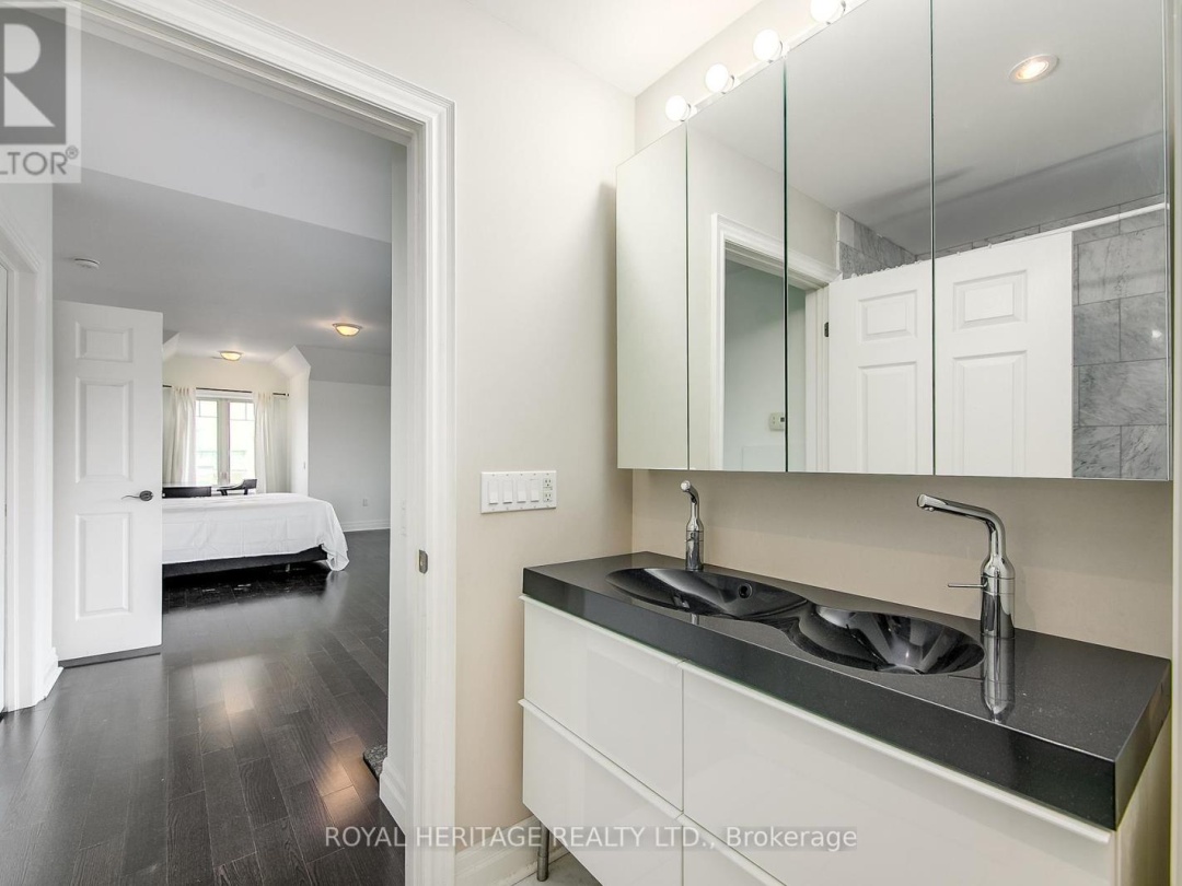 605 - 130 STEAMSHIP BAY ROAD, 