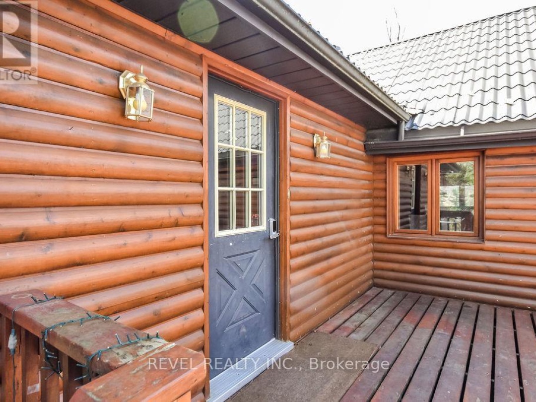 180 LAKE ROAD, Baxter Lake
