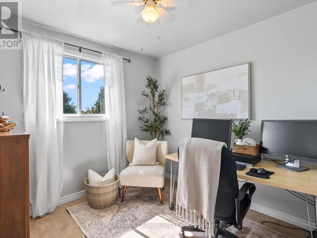 20 OWL COURT, 