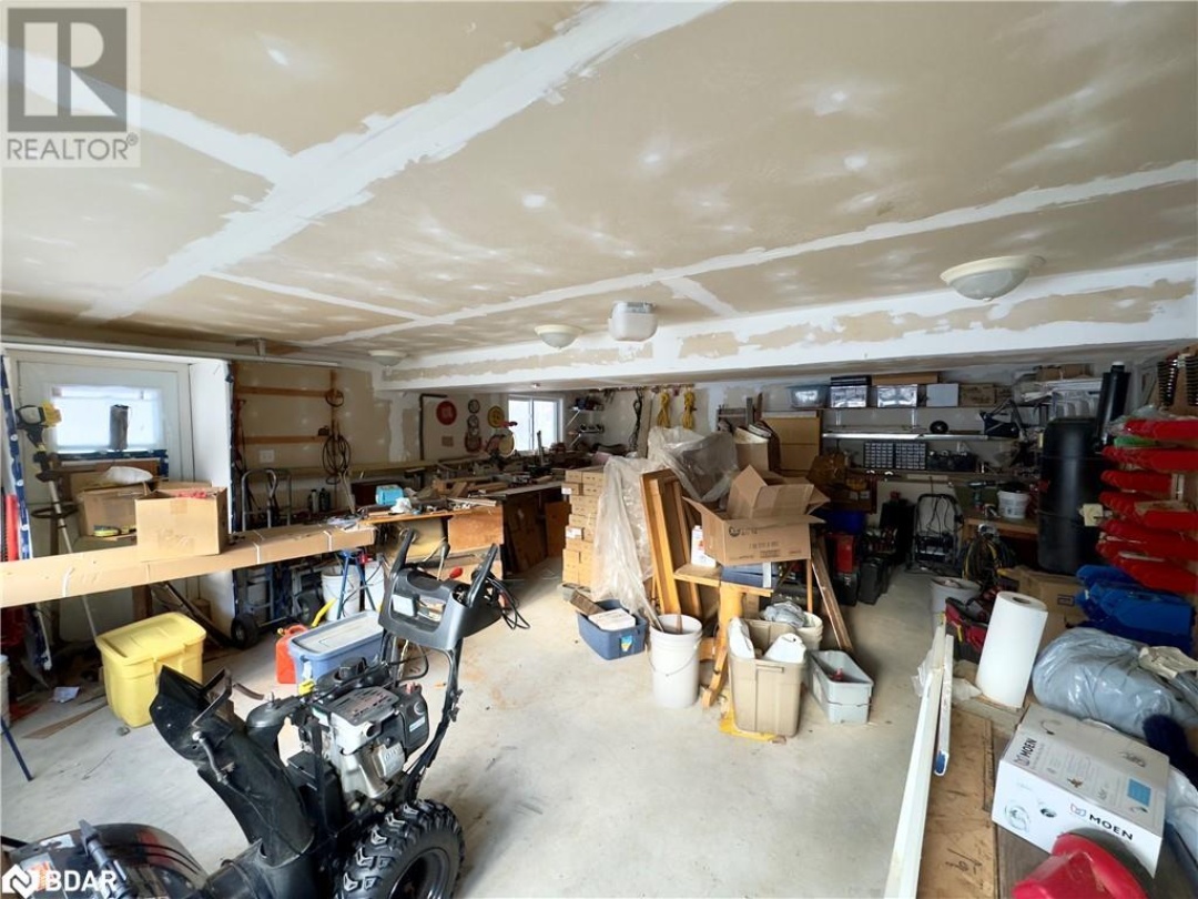 1894 HENRYS LANDING Landing, 