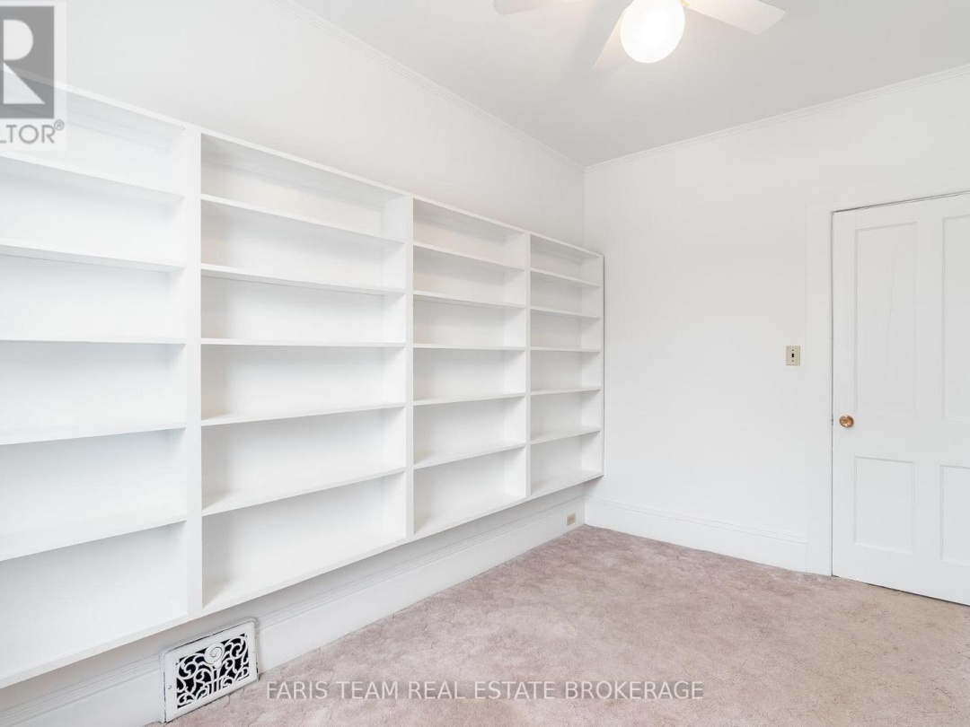 240 LACLIE STREET, Orillia