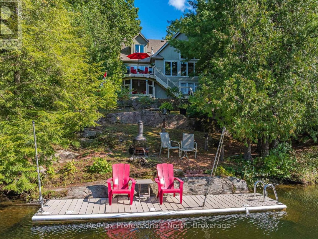 1005 LAIDLAW AVENUE, Severn River