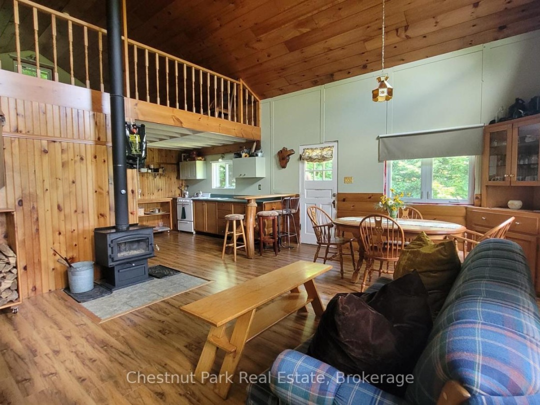 1060 BAKER SIDE ROAD, Bracebridge (Macaulay)