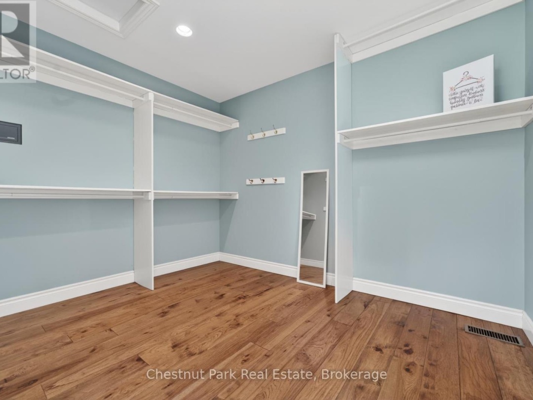 3547 LAUDERDALE POINT CRESCENT, Sparrow Lake