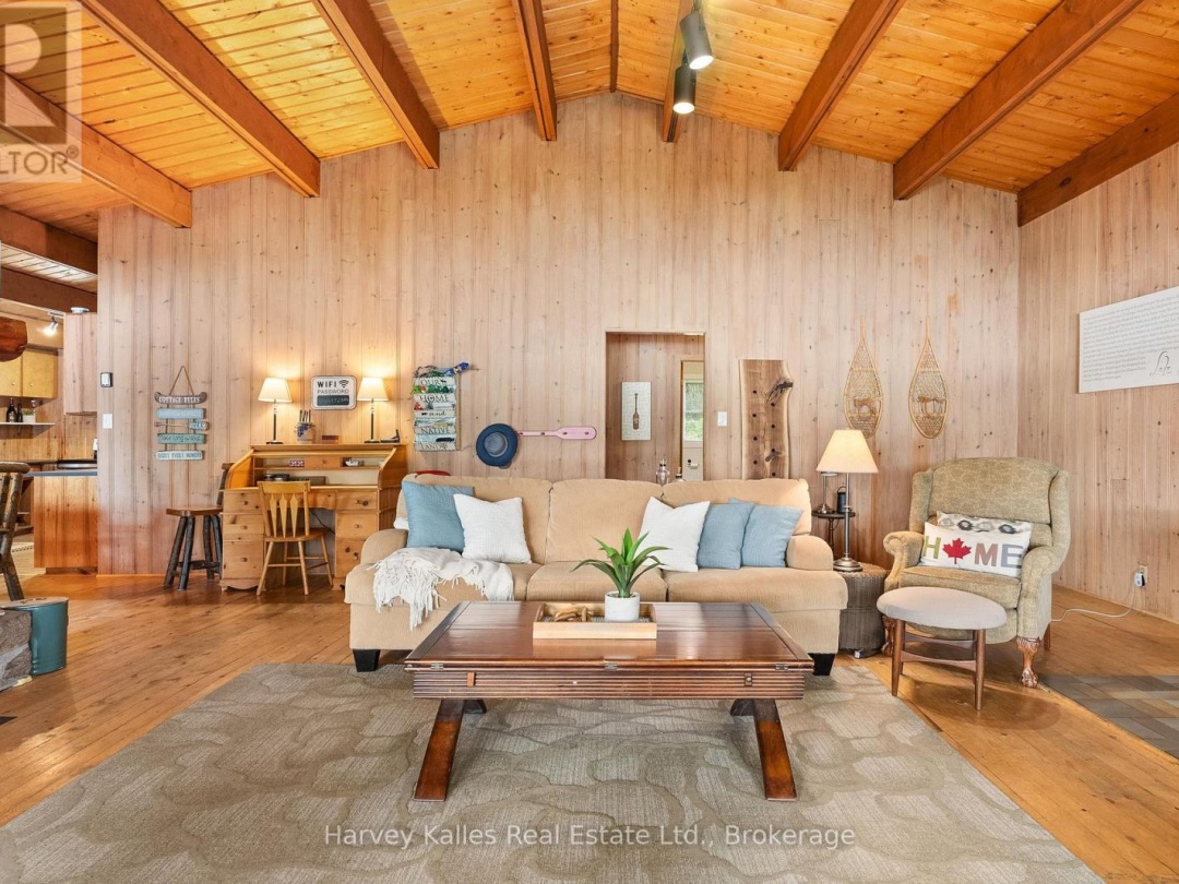 1033 SCOTT LANE, Oxbow Lake