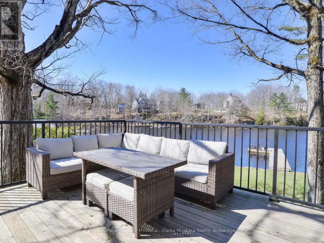 3258 LOON LANE, Gloucester Pool