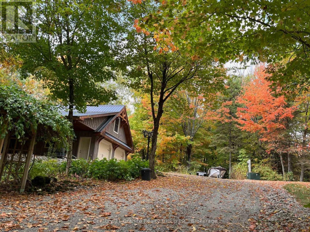 1031 ROTUNDA DRIVE, Contau Lake