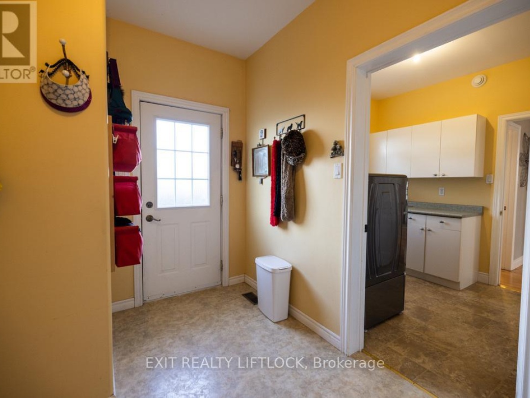 129 STINSON'S BAY ROAD, 