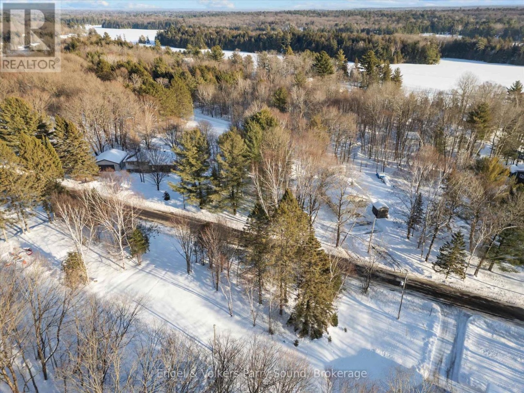 40 MILLER DRIVE, McDougall
