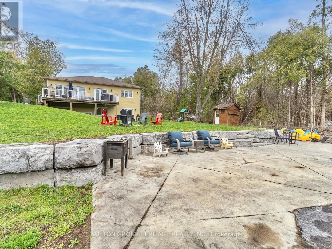 191 PIRATES GLEN DRIVE E, Pigeon Lake
