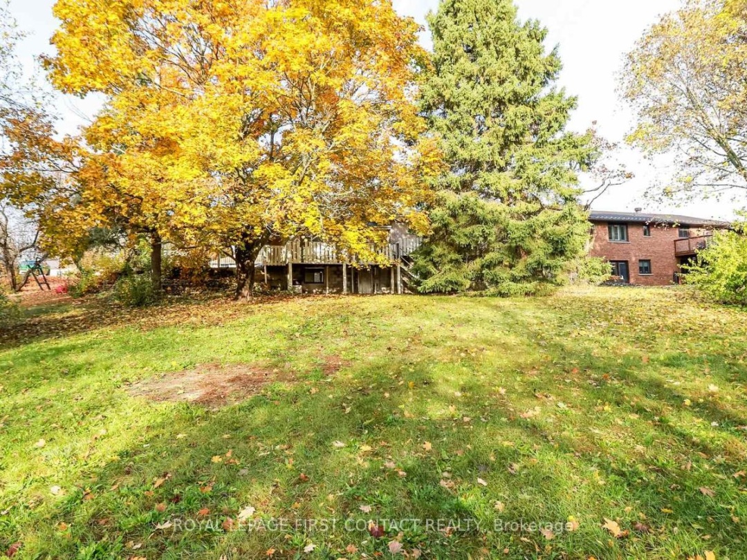 18 KENNEDY DRIVE, Kawartha Lakes (Fenelon Falls)