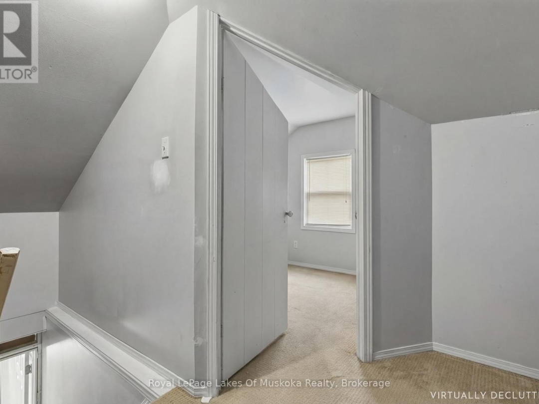 60 WEST ROAD W, Huntsville (Chaffey)