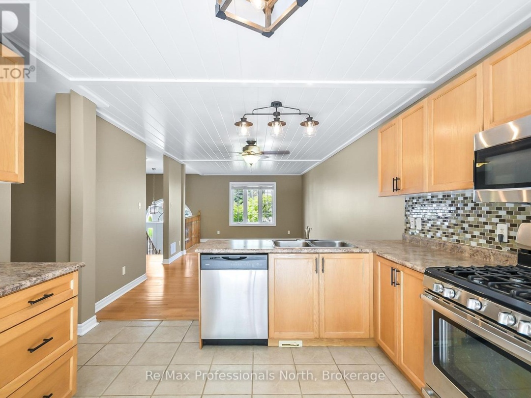 635 WAGNER STREET, 