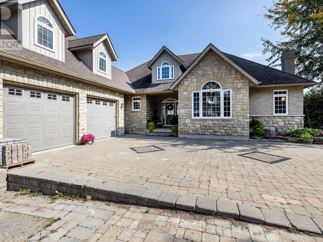 24 Gilson Point Place, Scugog Lake