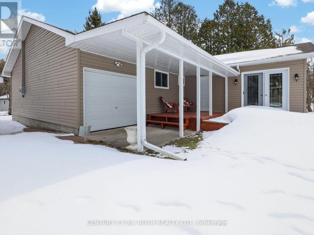 21 TREEWOOD LANE, Kawartha Lakes (Bexley)