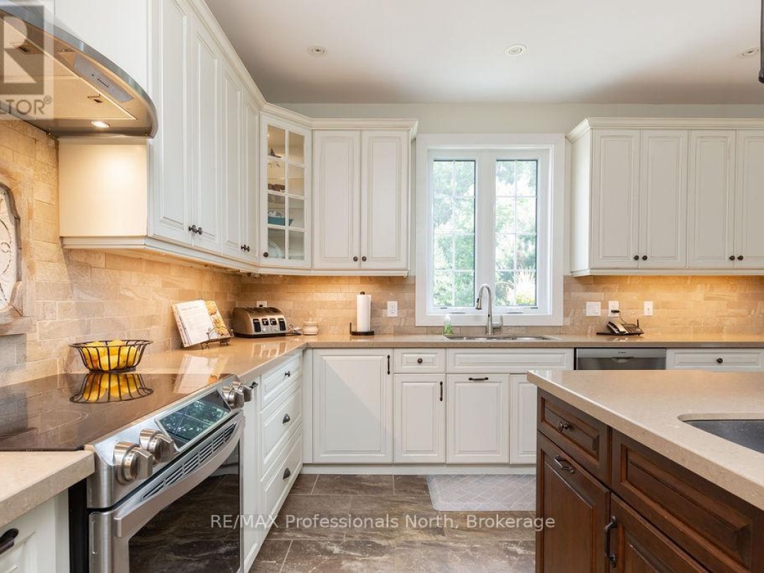 427 SKYHILLS ROAD, Huntsville (Chaffey)