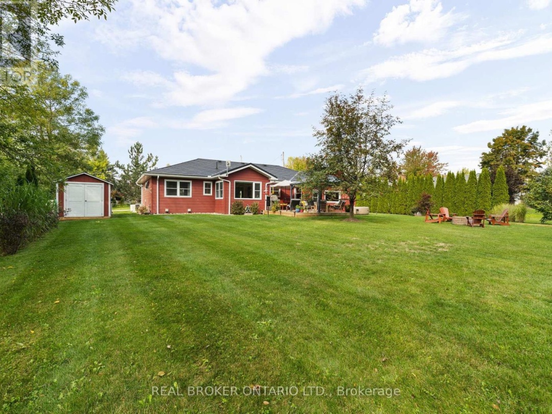 3803 LEO CRESCENT, 