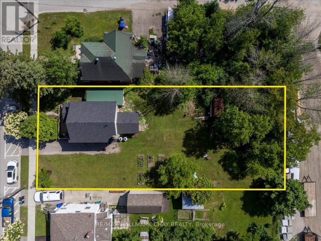 3366 MUSKOKA STREET, Severn (Washago)