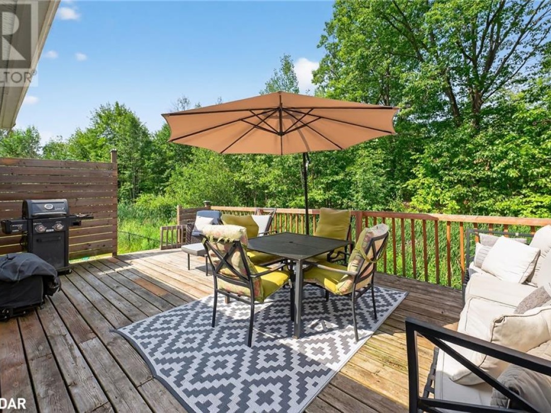 7935 PARK LANE Crescent, 