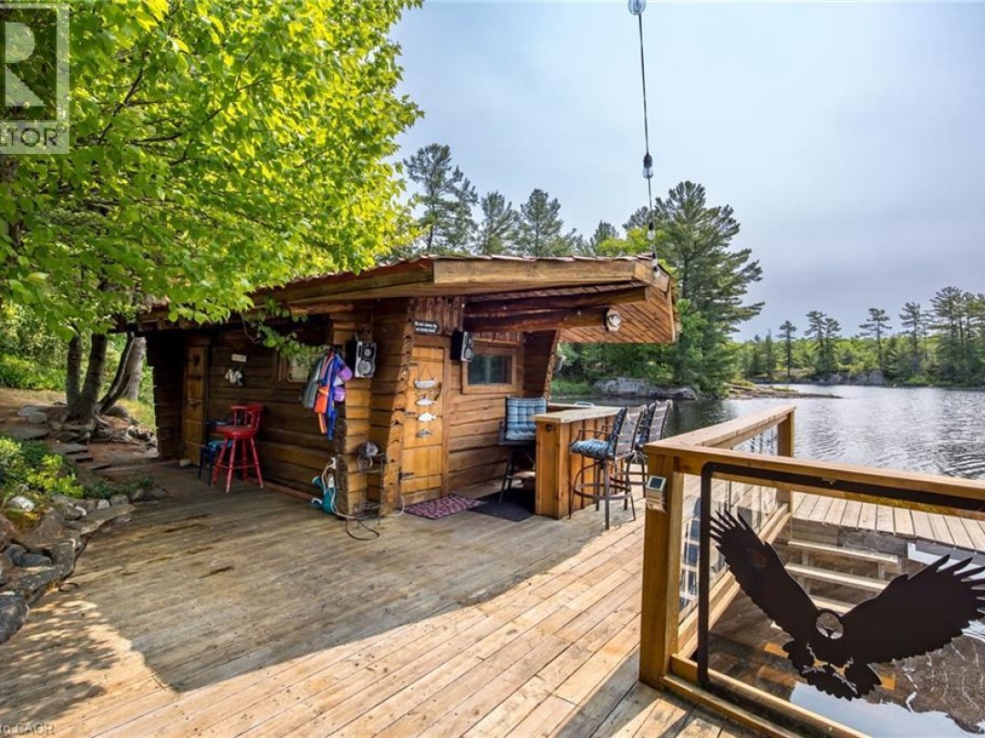 235 LOCH ERNE Road, Vowel Lake