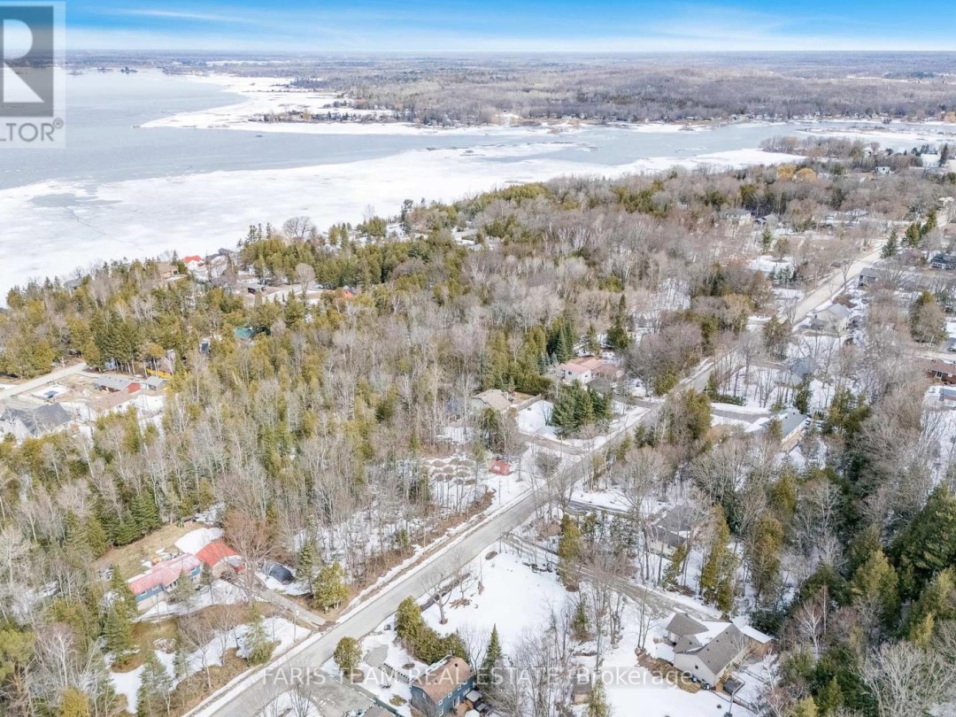 187 ALBIN ROAD, Tay (Waubaushene)