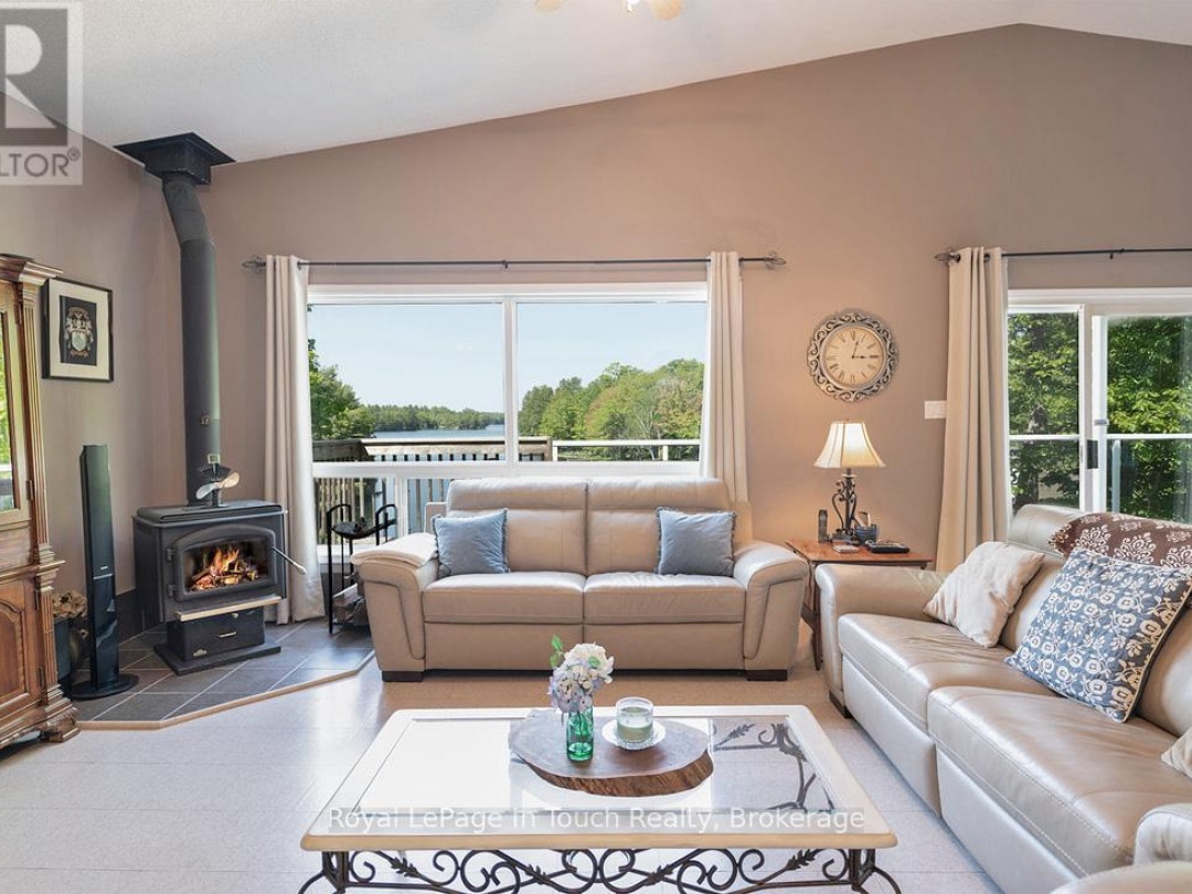 285 CROOKED BAY ROAD, Georgian Bay (Baxter)