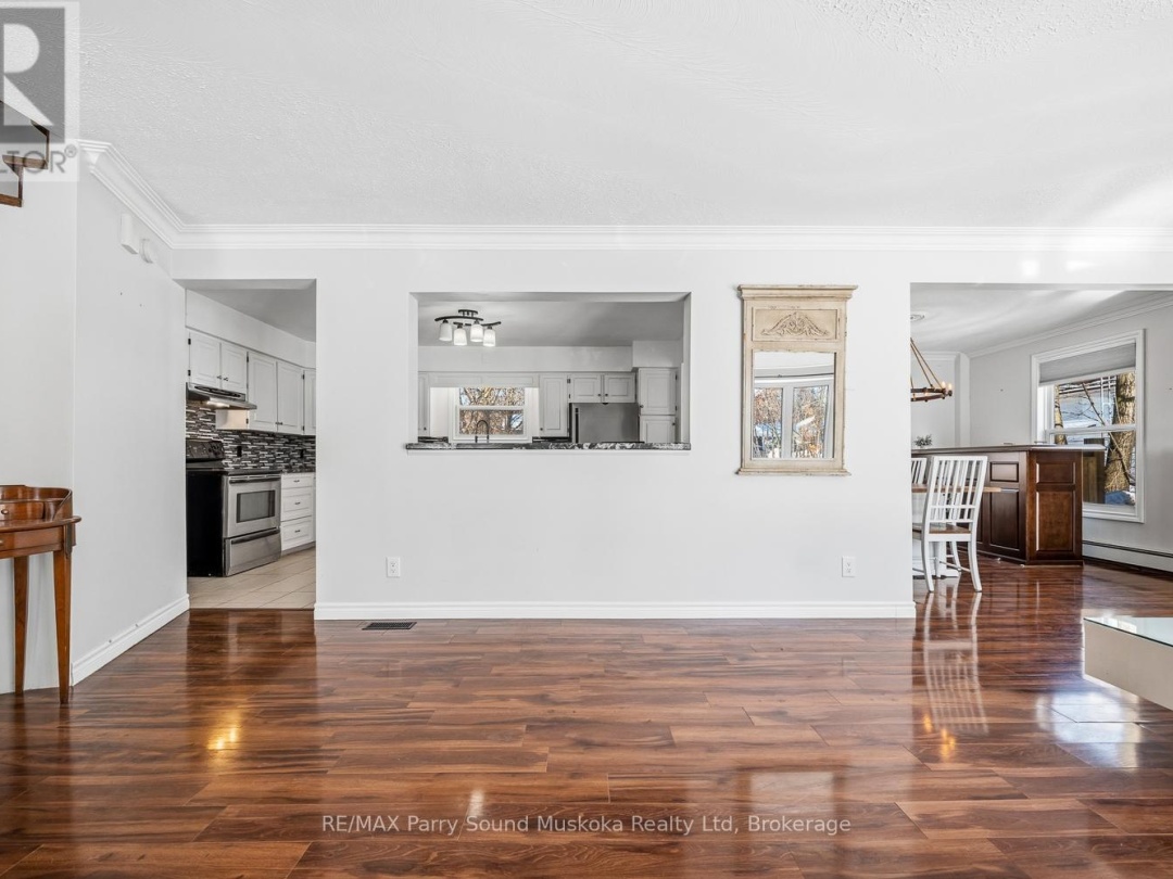 55 A CASCADE STREET E, Parry Sound